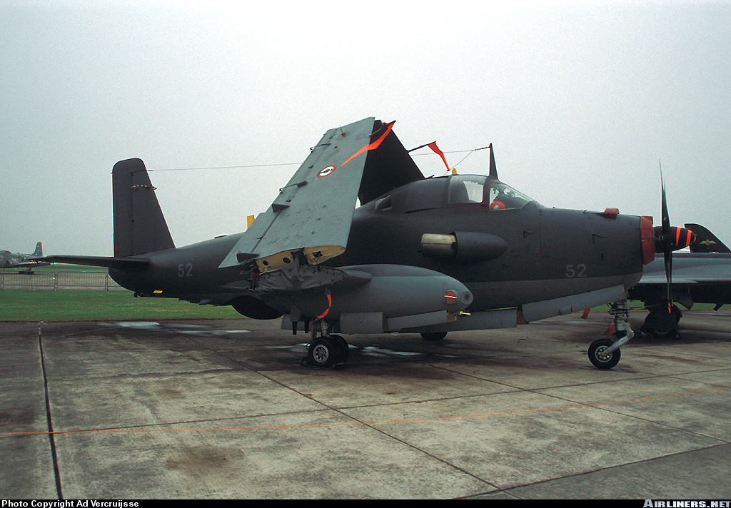 Royal Navy Air Station Culdrose (UK), 1997, alizé 52 ...