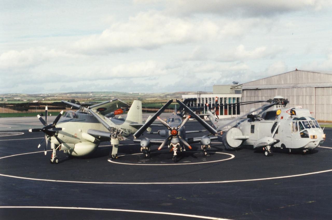 les années 90, flottille 4F, visite au 849e Naval Air Squadron, RNAS Culdrose ...