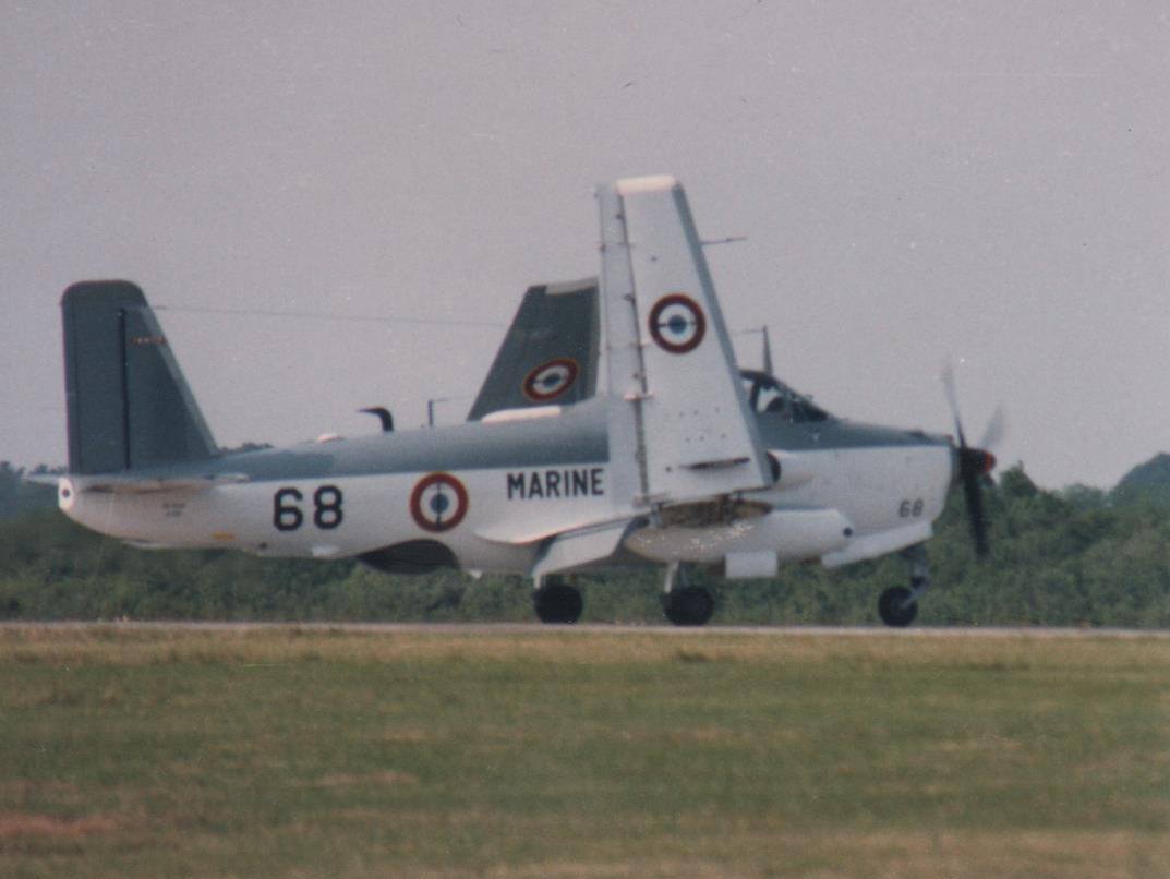 1983, JPO Lorient Lann Bihoué, alizé 68 roulage et dépliage