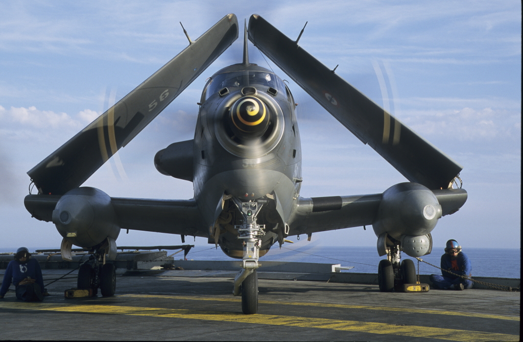 Juin 2000, dernières manoeuvres aviation pour les Alizé de la 6F...