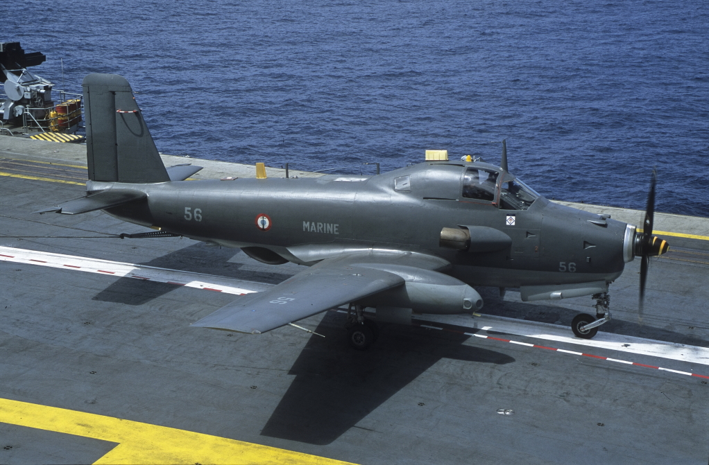 Juin 2000, dernières manoeuvres aviation pour les Alizé de la 6F...