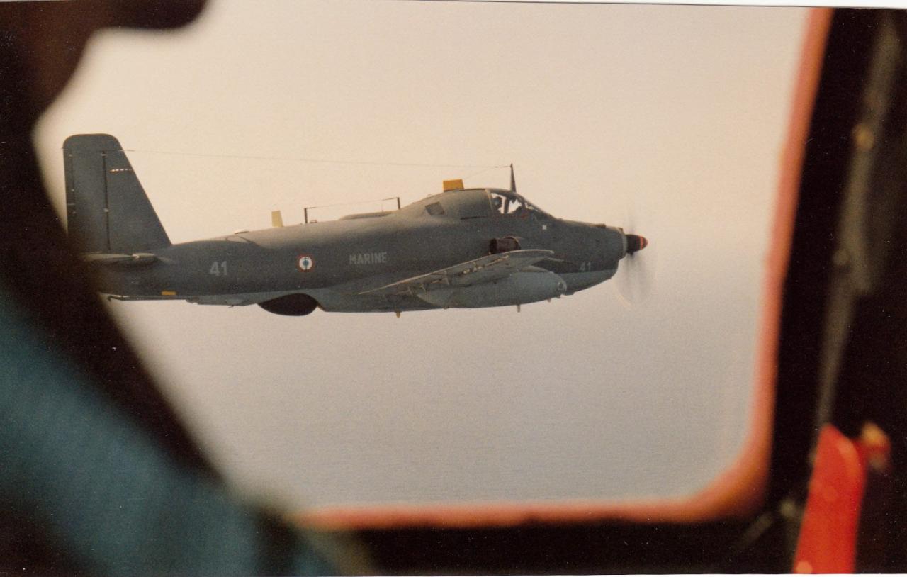1988, survol maritime en patrouille avec l'alizé 41 de la 6F
